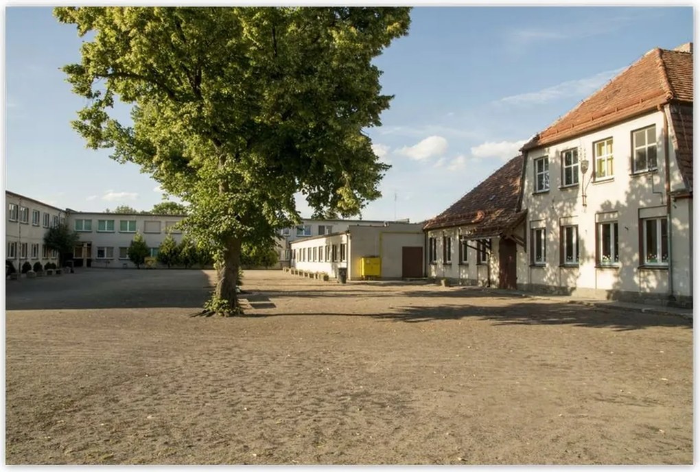 Poszterek 120x80 Erdélyi iskola