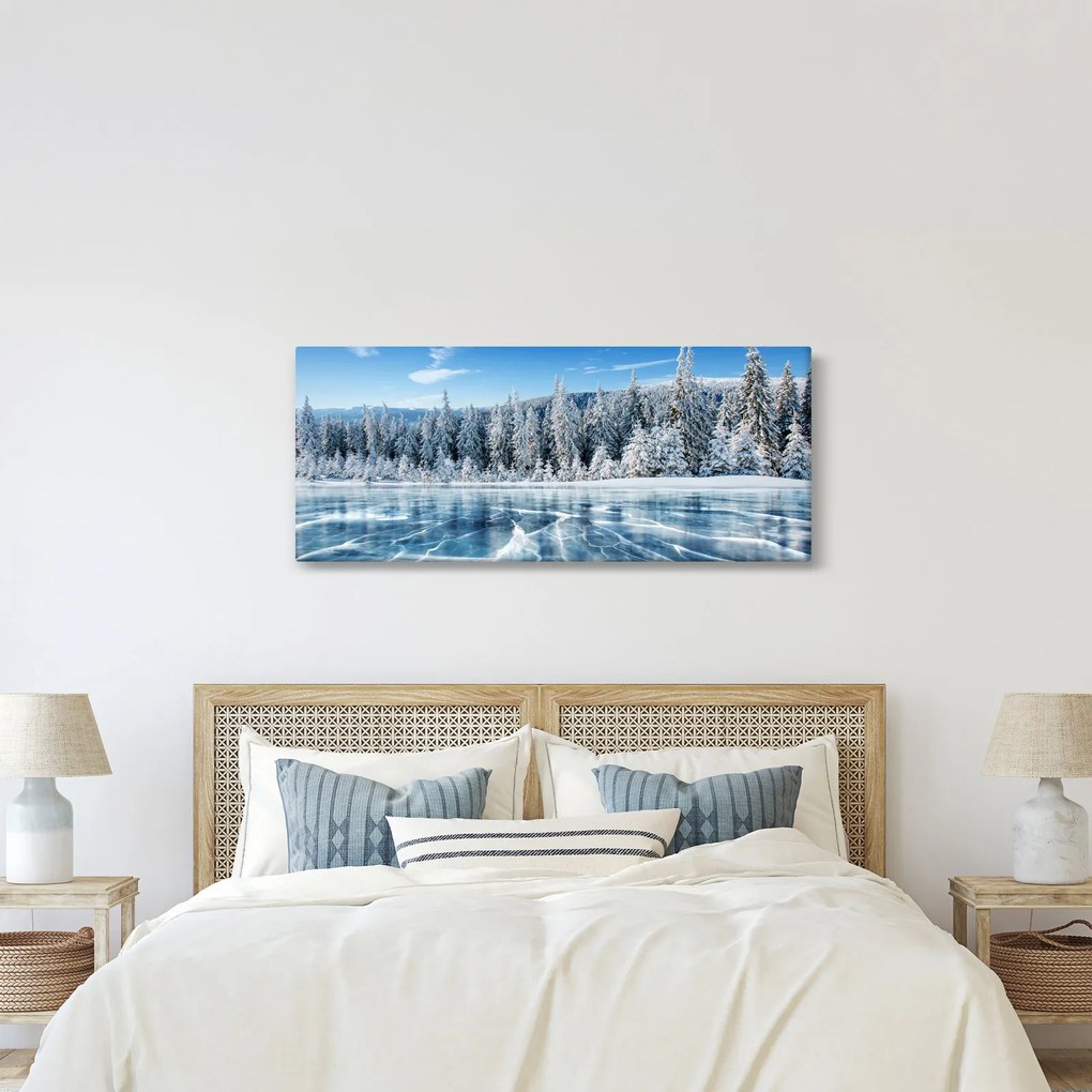 Kép a befagyott tóról és a havas fákról (120x50 cm)