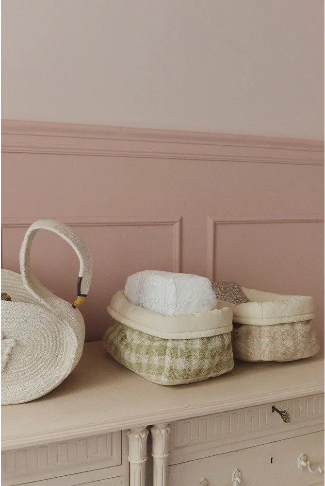 Világoszöld textil játéktároló kosár 30x20x20 cm Swan Matcha – Lorena Canals
