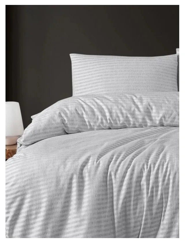 Világosszürke kétszemélyes hosszabbított ágyneműhuzat lepedővel, négyrészes 200x220 cm – Mila Home