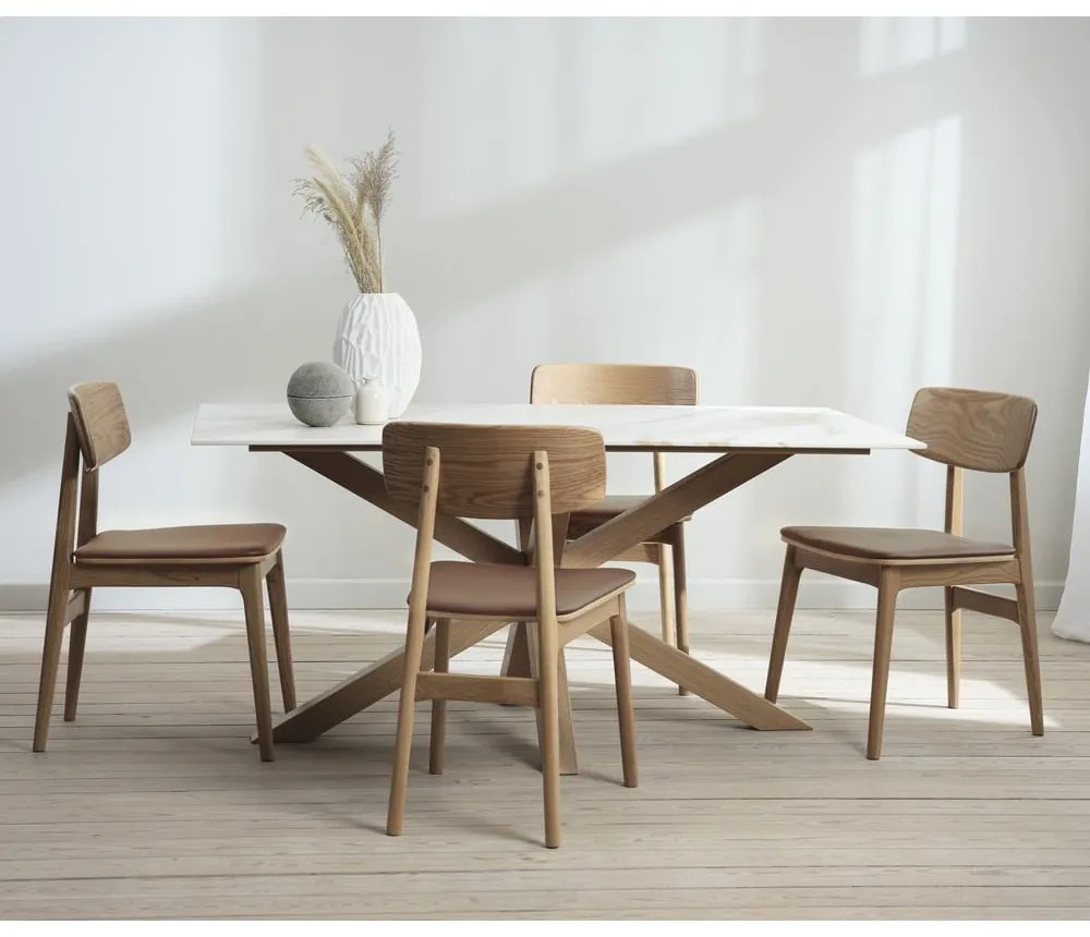 Konyakbarna-natúr színű bőrutánzat étkezőszék Livo – Unique Furniture