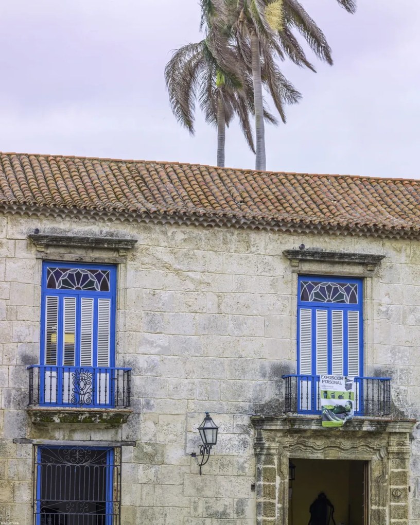 Poszter 40x50cm Hagyományos kubai ház erkéllyel, Assaf Frank