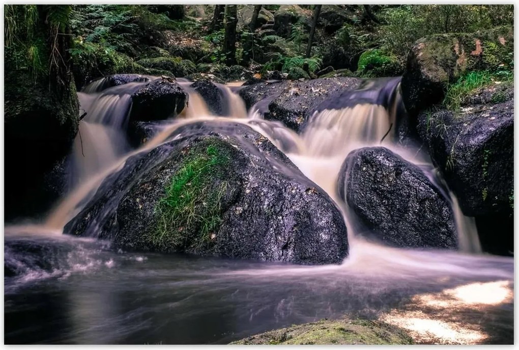 Poszterek 120x80 Folyó víz a patakban