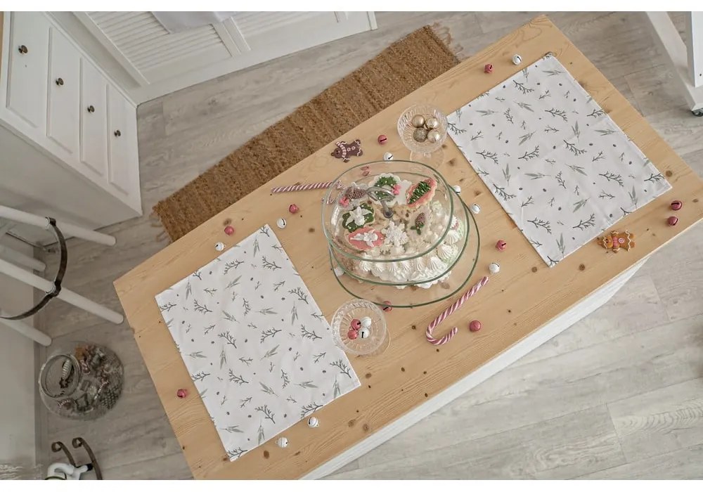 Textil tányéralátét szett karácsonyi mintával, 2 db-os 35x45 cm Delicate Green – Butter Kings