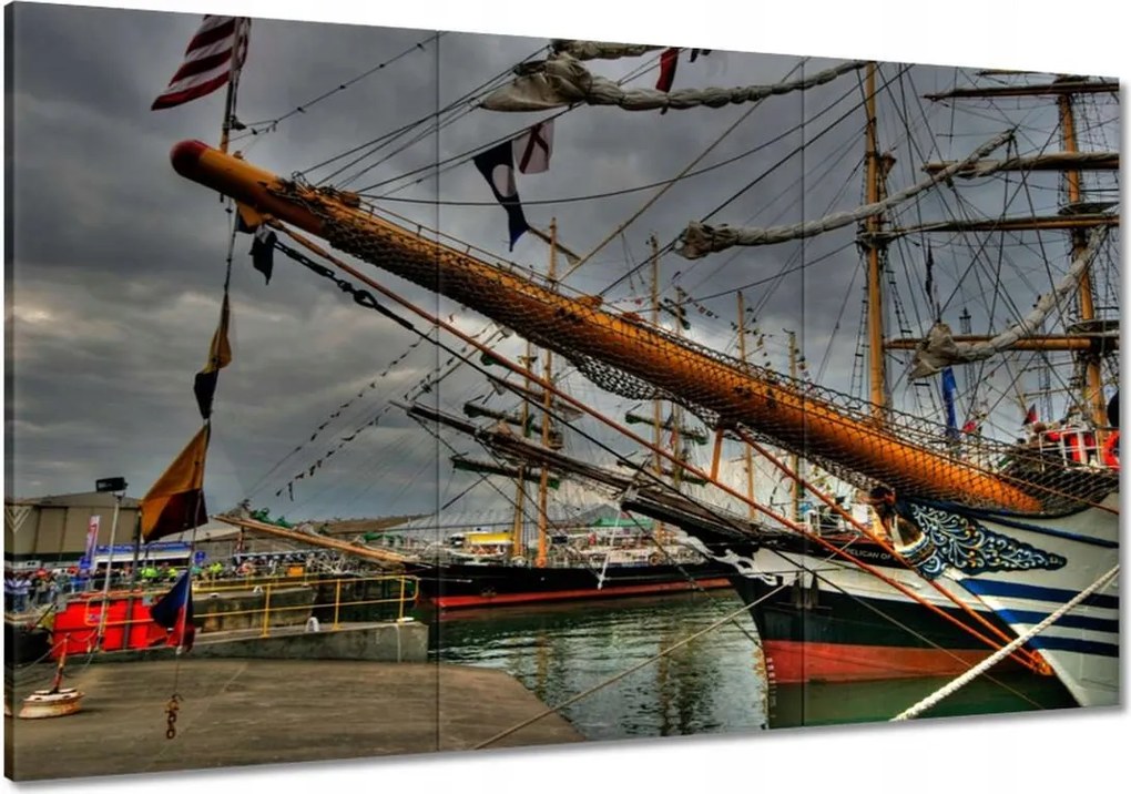 Képek 120x80 Vitorlások a kikötőben