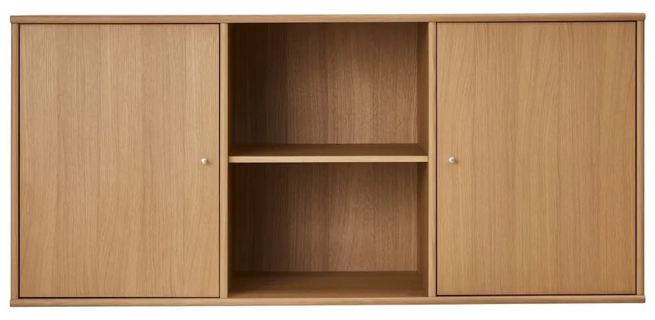 Natúr színű alacsony függő komód tölgyfa dekorral 133x61 cm Mistral – Hammel Furniture