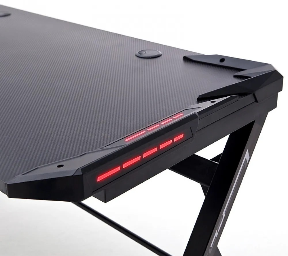 mcRACING Basic 3 gamer íróasztal fekete karbon optika borítással és beépített LED világítással