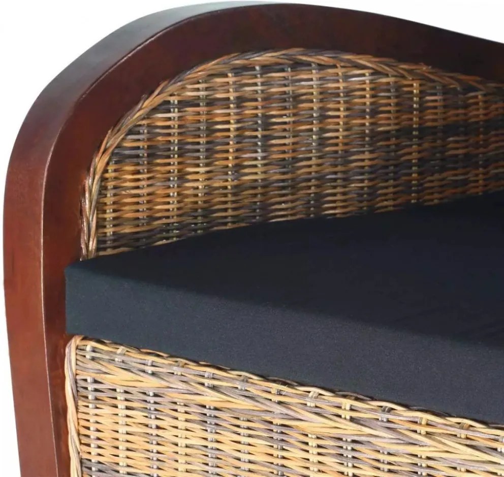 kézzel font rattan karosszék