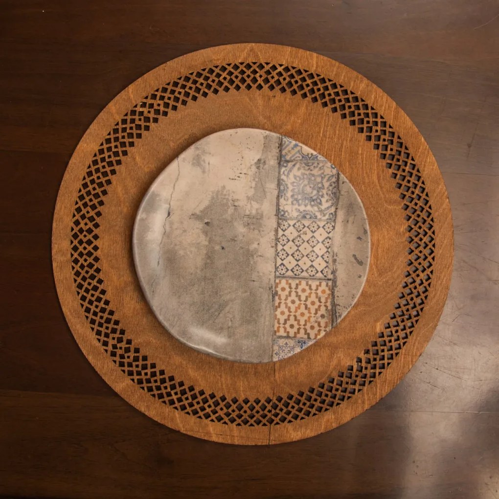 Seljuk tálca, dió, 36×36 cm – TR790PYN1138
