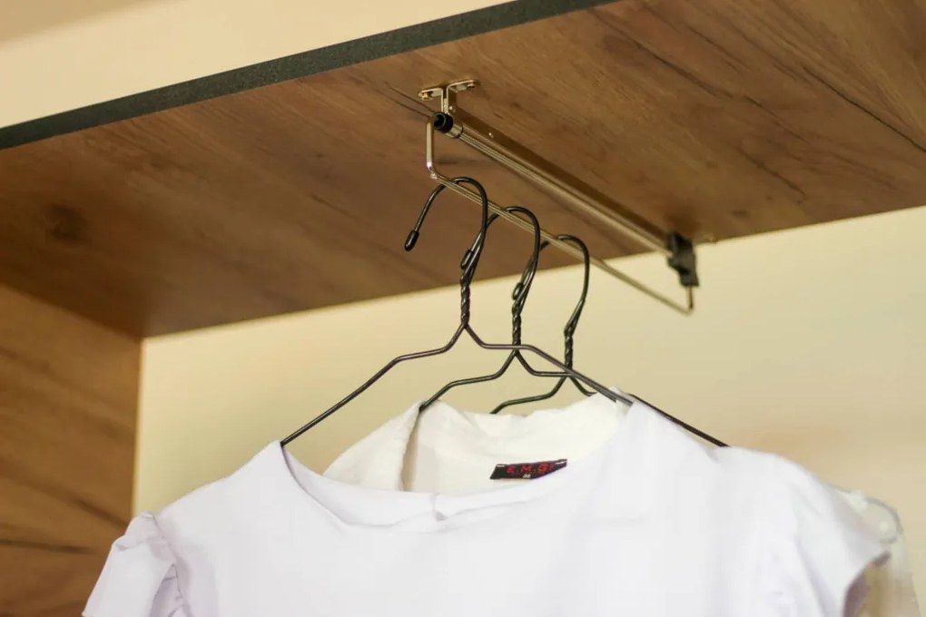 ROJ 11 Plus Előszobafal 106,4cm, Arany Tölgy