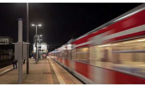 Philips - LED Utcai világítás CORELINE MALAGA LED/69W/230V 4000K IP65