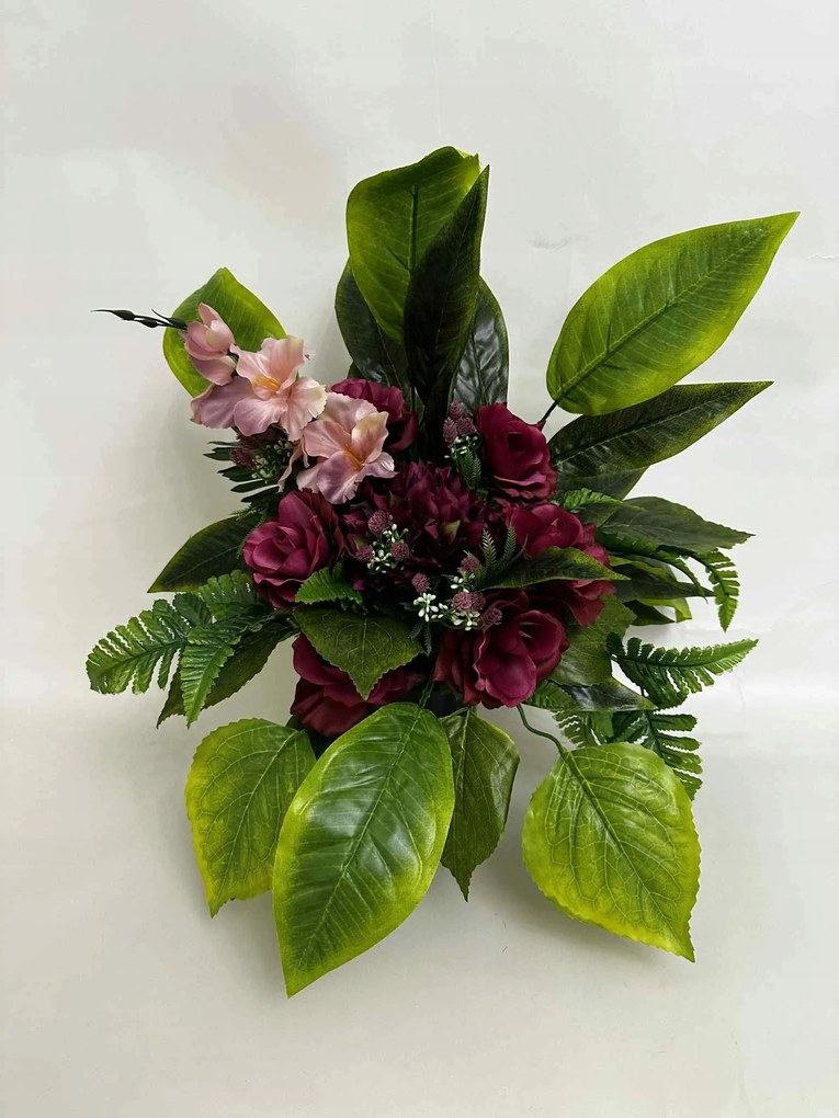 Kompozíció Virágok a sírhoz temető csokor váza művirágok