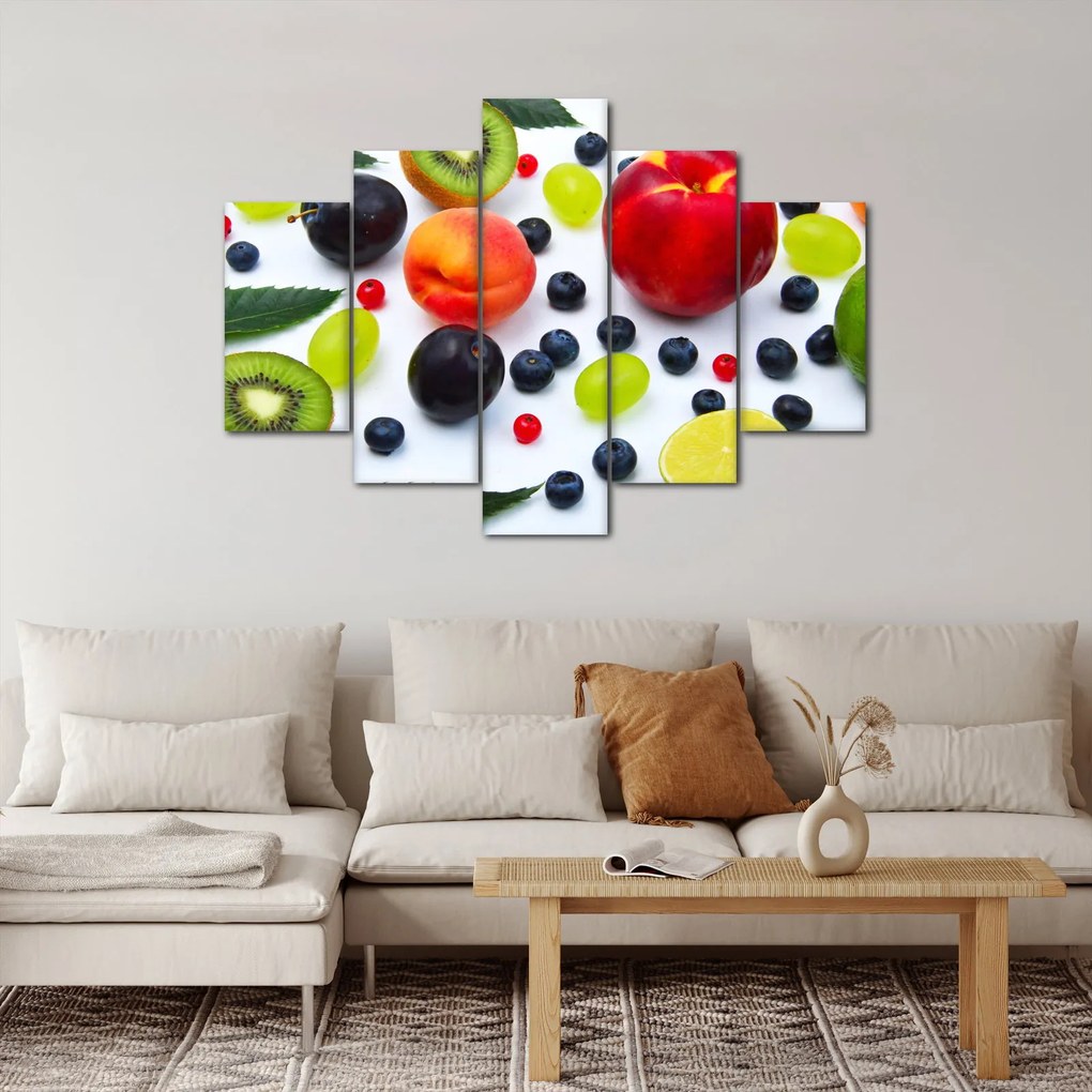 Vízcseppekkel ellátott gyümölcs képe (150x105 cm)