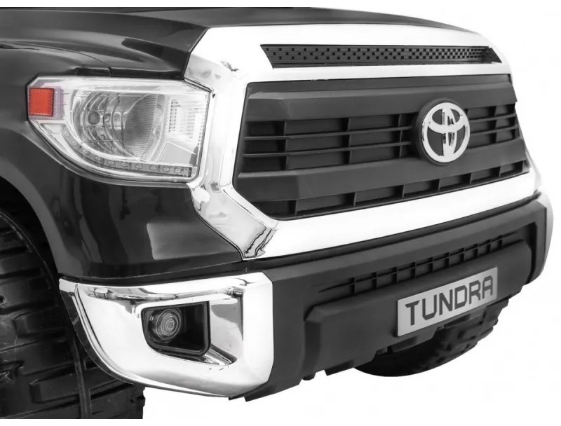 Toyota Tundra elektromos autó, 2 ülés, 4 motor, EVA kerekek, fekete színű