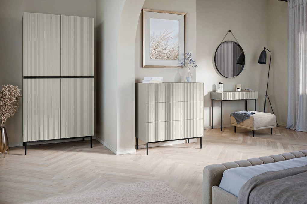 Nicole komód 100 cm fiókos, martellázott előlap - kasmír / fekete lábak