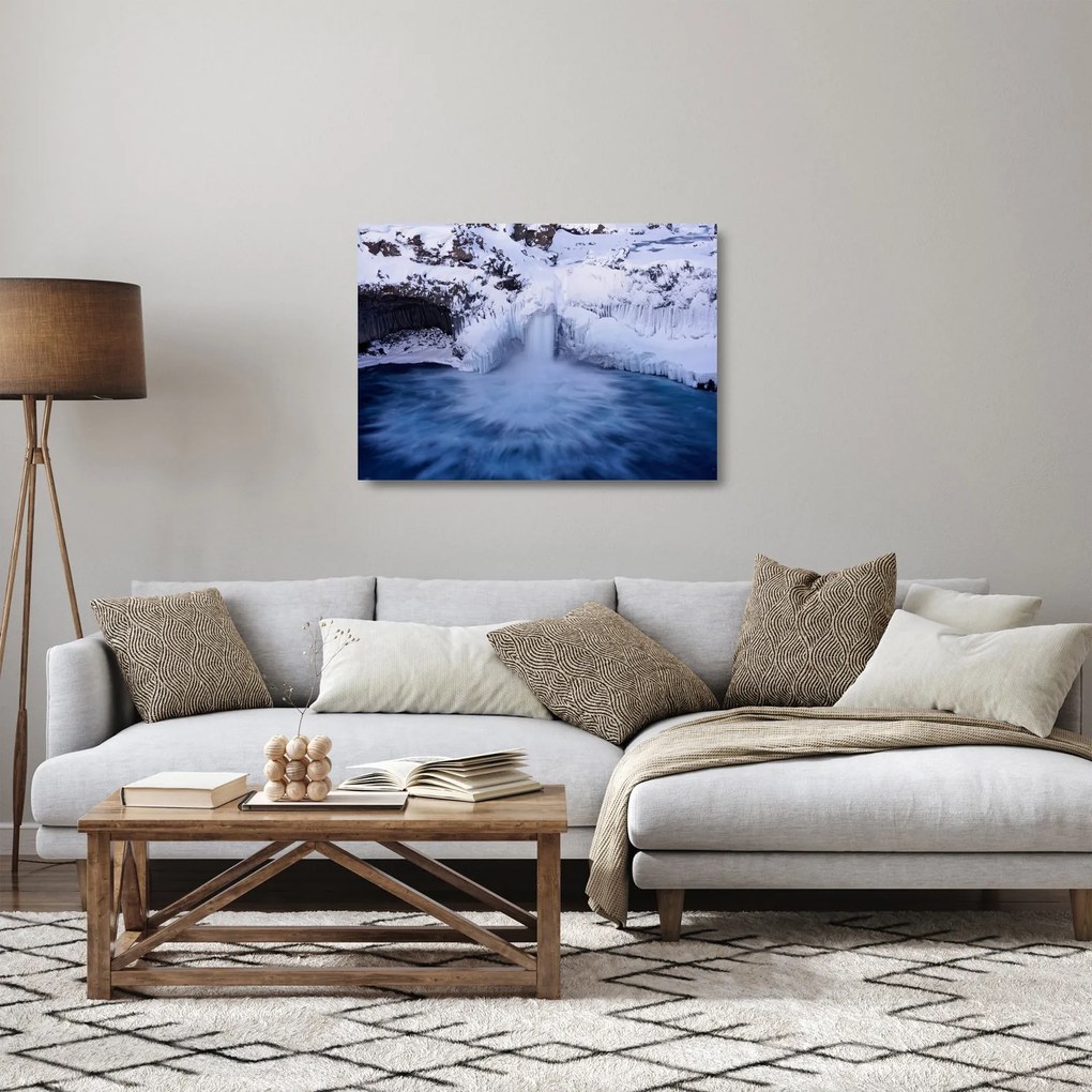 Vízesés képe télen (üvegen) (70x50 cm)