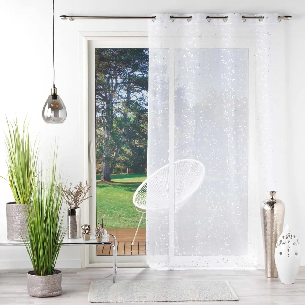 Fehér-ezüstszínű voile fényáteresztő függöny 140x240 cm Floressia – douceur d'intérieur