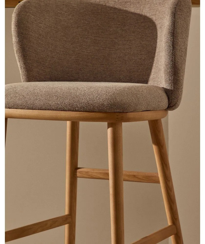 Világosbarna bárszék (ülésmagasság 65 cm) Ciselia – Kave Home