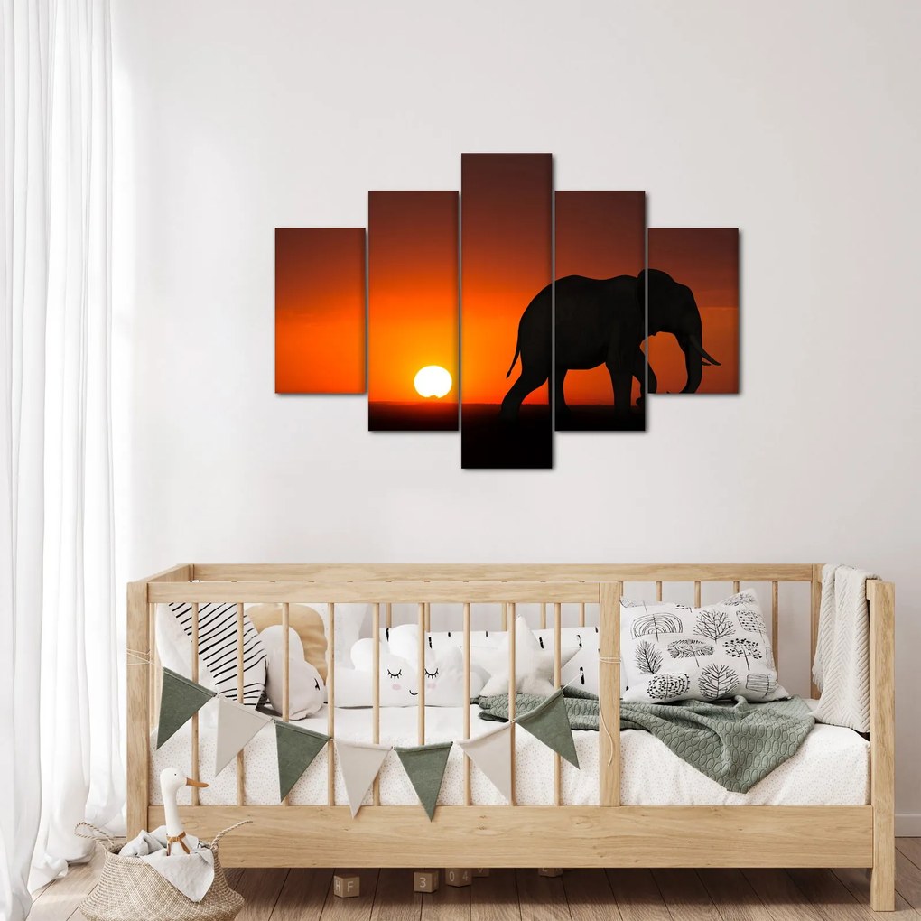 Elefánt képe naplementekor (150x105 cm)