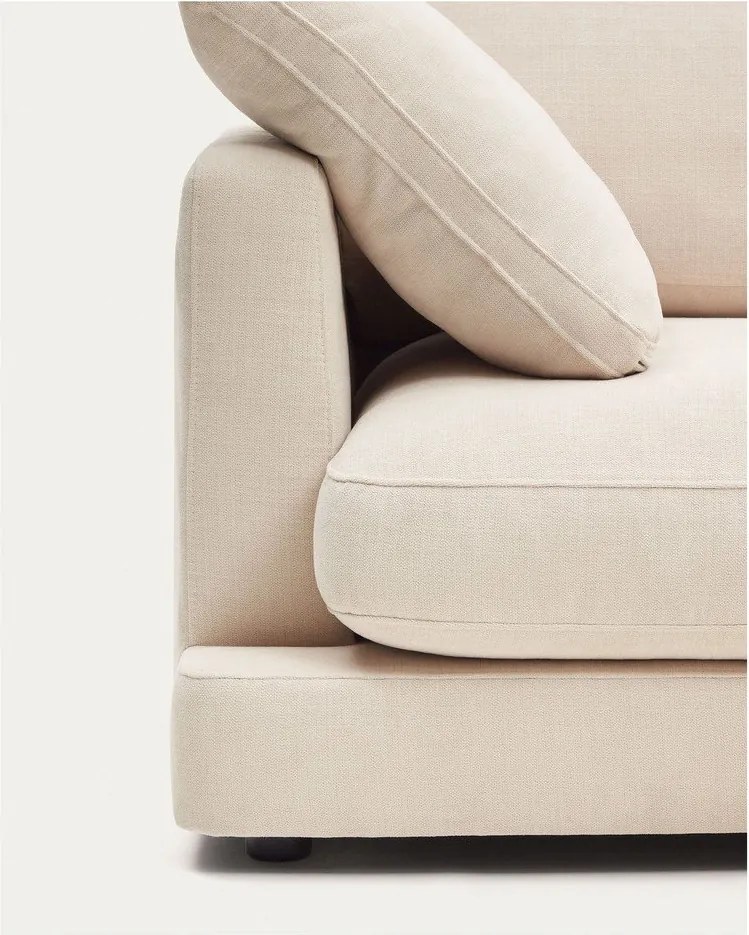 Bézs zsenília sarokkanapé (jobb oldali-heverő résszel) Gala – Kave Home