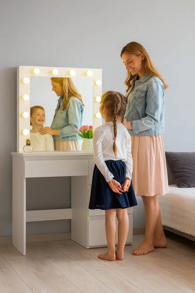 Ékszertartó szekrény Tükörrel 34 x 35,5 x 140 cm