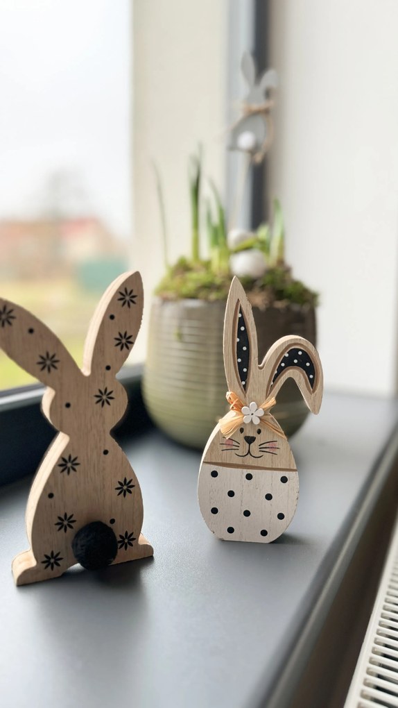 Fából készült húsvéti nyuszi WOODEN BOBBY - többféle változatban