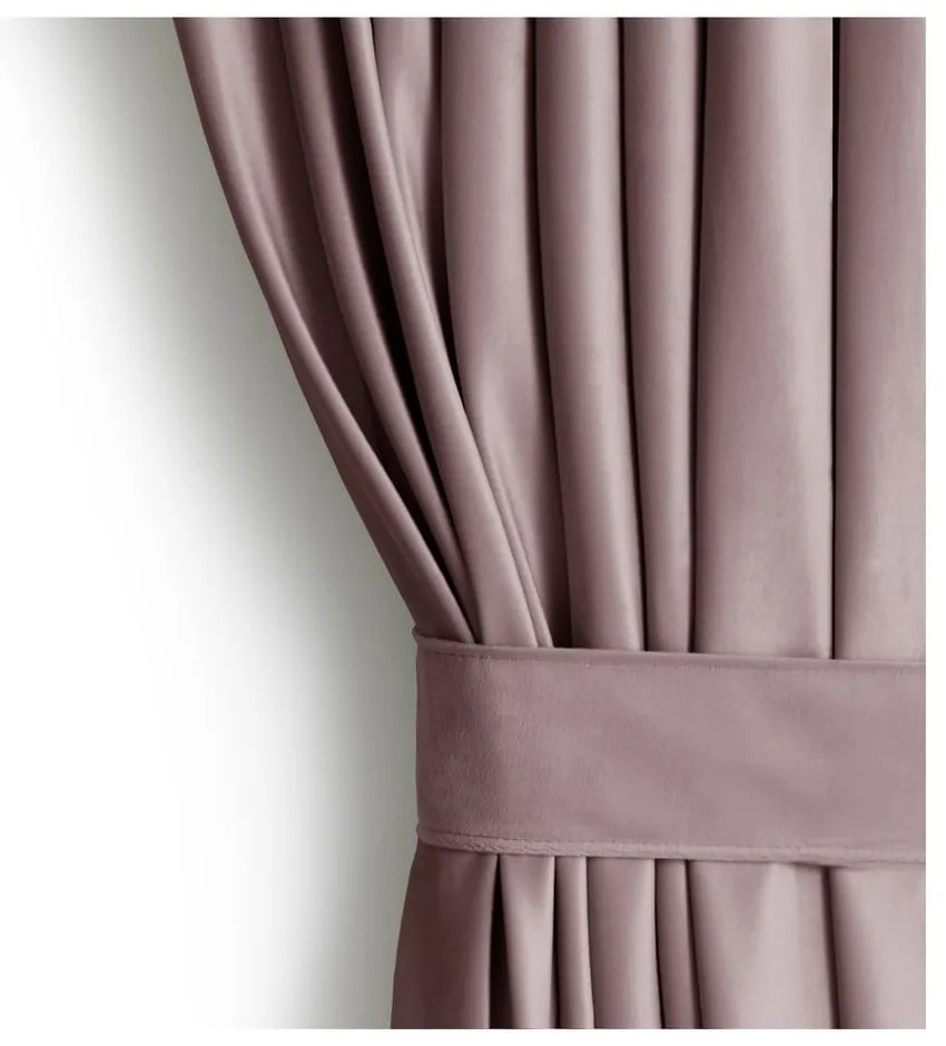 Világosbarna bársony dimout (részleges sötétítő) függöny 140x245 cm Pleat – Restilo