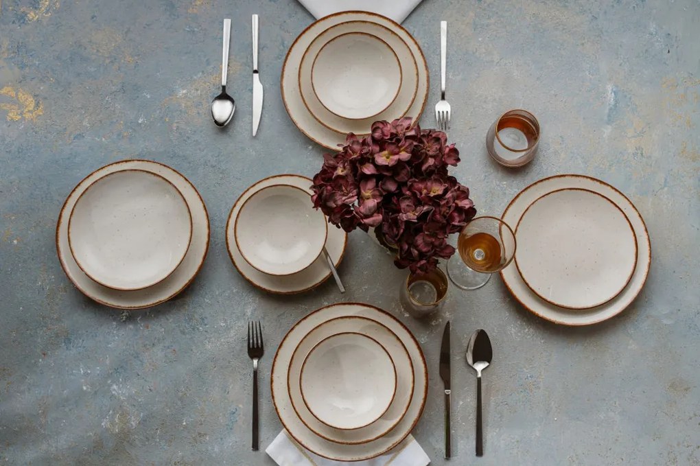 24 részes porcelán étkészlet