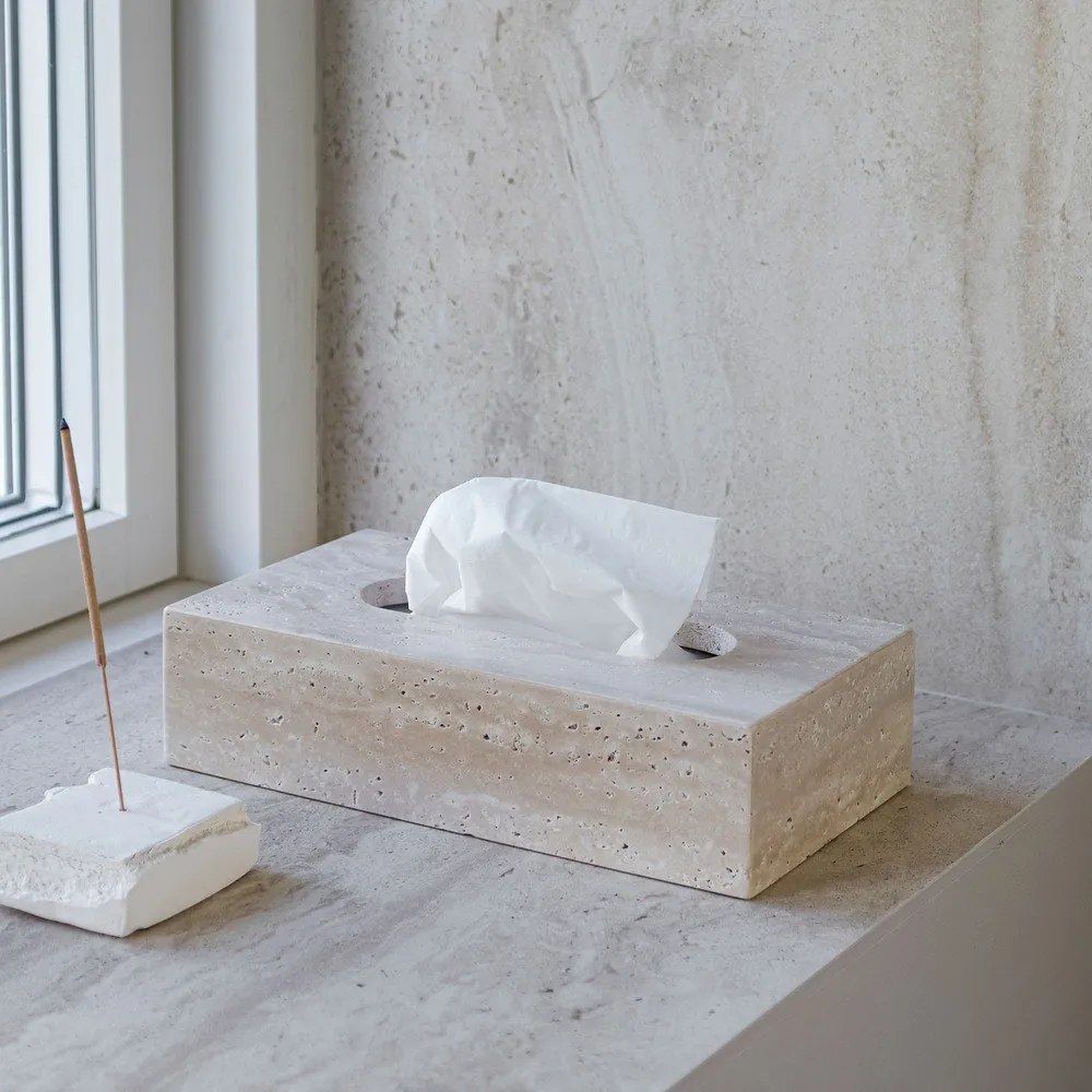 Kő zsebkendőtartó Travertine – Mette Ditmer Denmark