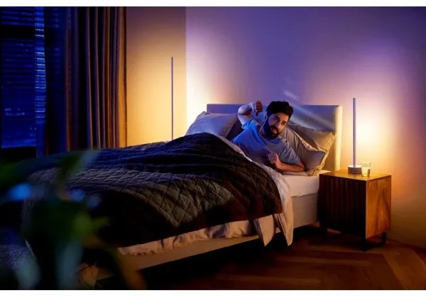 Philips Hue SIGNE LED RGBW asztali lámpa, állítható, 11,8W, 230V, 2000-6500K