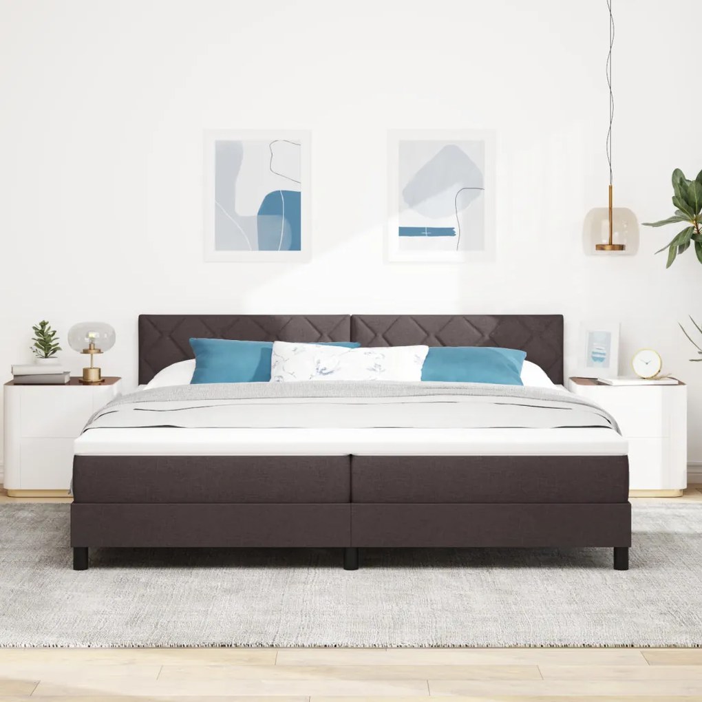 vidaXL Boxspring Ágy Mattal Sötétbarna 200x200 cm Szövet