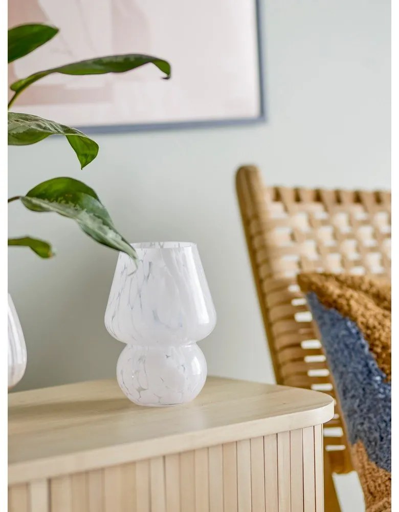 Fehér üveg váza Halim – Bloomingville