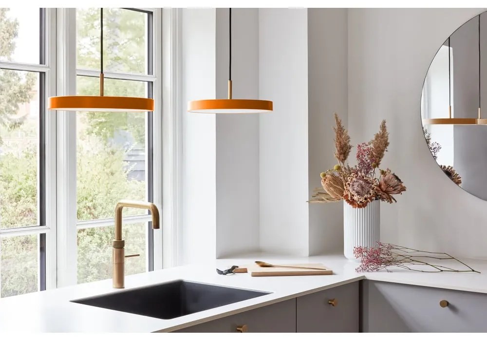 Narancssárga LED függőlámpa fém búrával ø 31 cm Asteria Mini – UMAGE