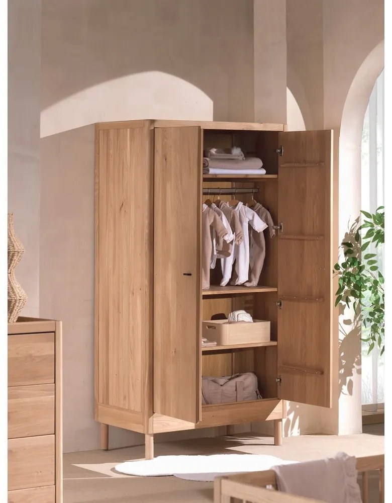 Natúr színű tölgyfa gyerek ruhásszekrény 100x190x55 cm Forrest – Vipack