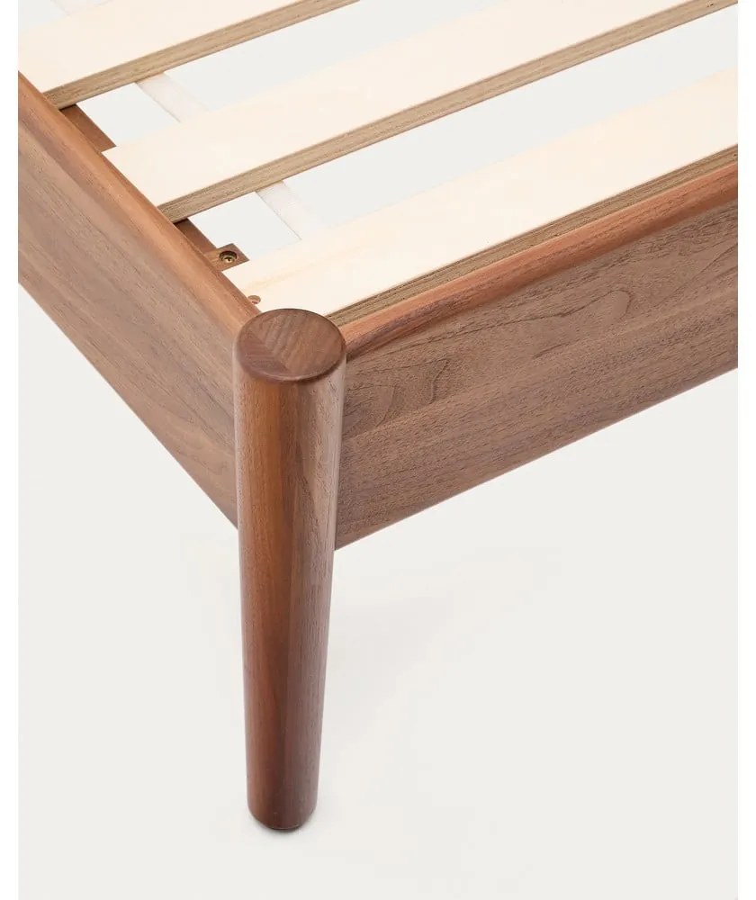 Sötétbarna diófa franciaágy ágyráccsal 180x200 cm Elan – Kave Home