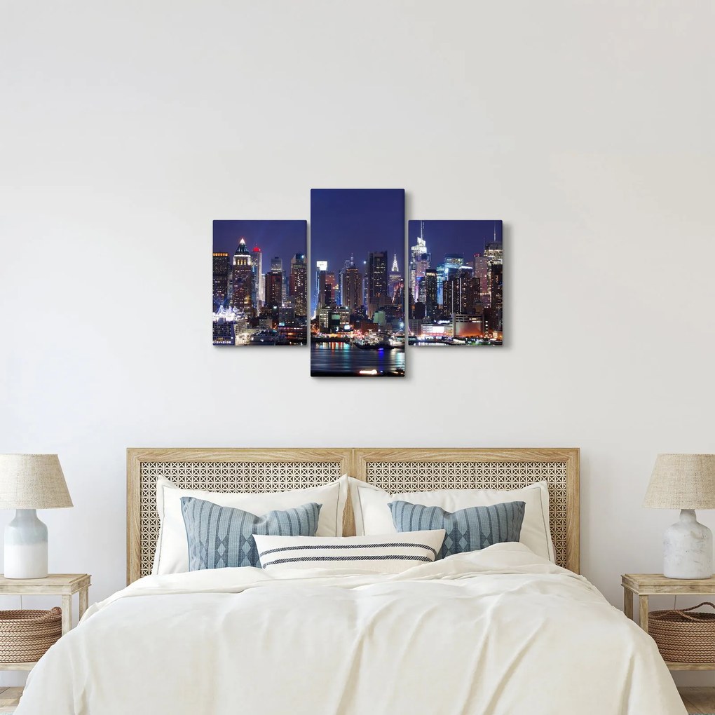 Kép - New York-i felhőkarcolók megvilágítva (90x60 cm)