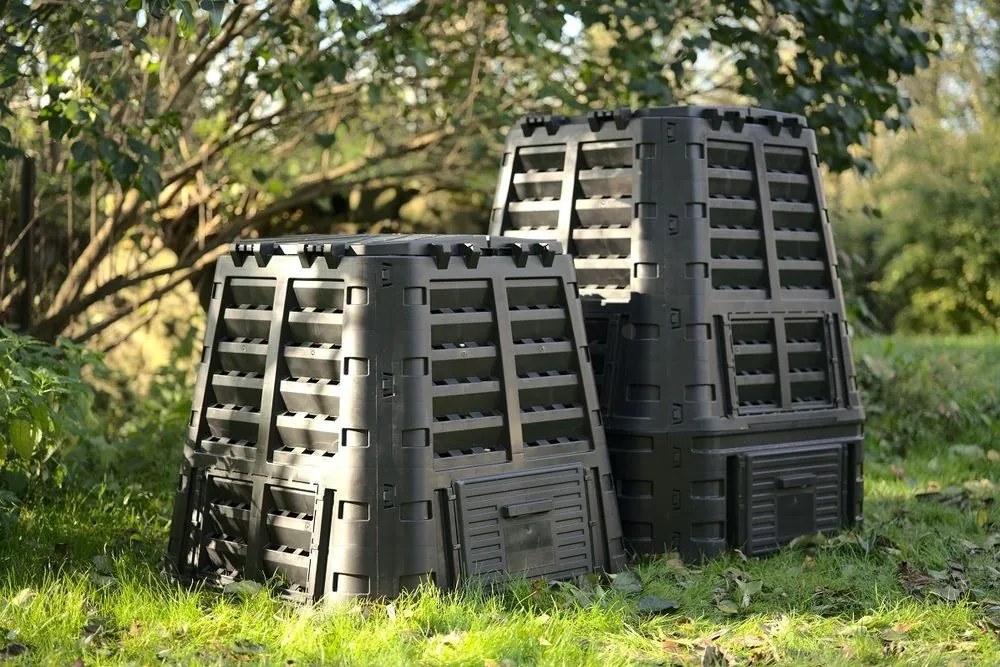 Kerti műanyag komposztáló 1000 L fekete