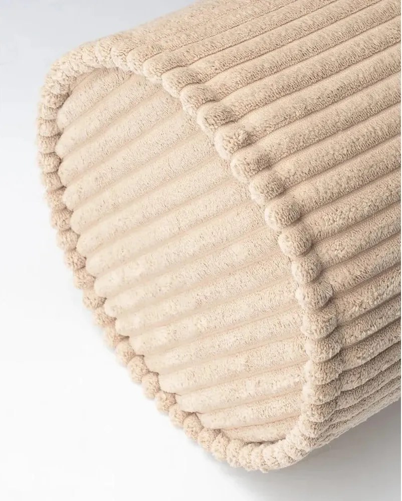 Világosbarna kordbársony párna gyerek kanapéhoz Roll – Wigiwama