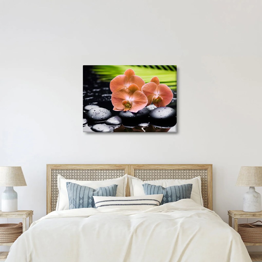 Kép - Narancssárga orchidea pálmalevelekkel (70x50 cm)
