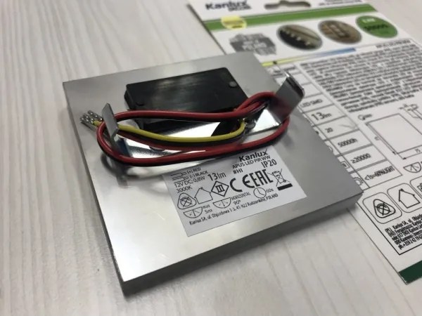 Kanlux 27370 - LED lépcsővilágító lámpa APUS érzékelővel LED/0,8W/12V 3000K