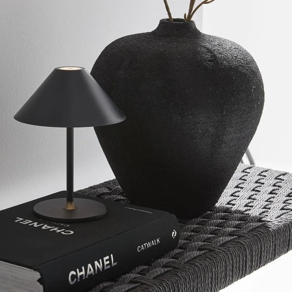 Hygge tölthető LED asztali lámpa