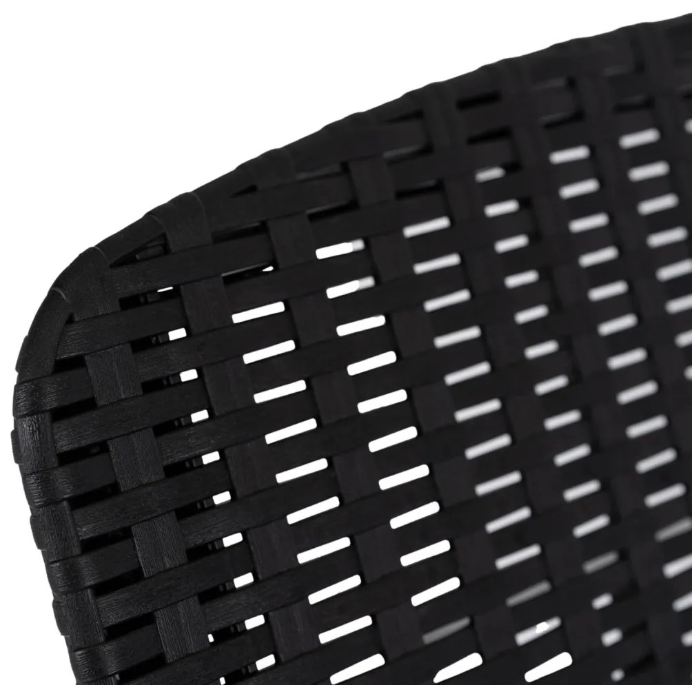 Műrattan napozóágy Fekete Színben. ARIZONA