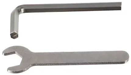 Kézi kerti kultivátor a talaj lazításához és levegőztetéséhez