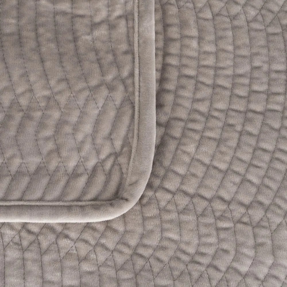 Szürke bársony steppelt ágytakaró 230x260 cm – Ixia