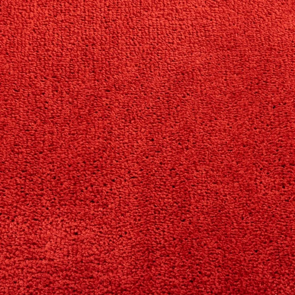 OVIEDO piros rövid szálú szőnyeg 140 x 200 cm