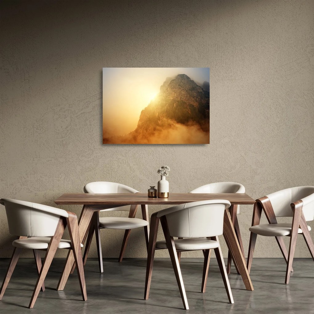 Hegy a ködben képe (üvegen) (70x50 cm)