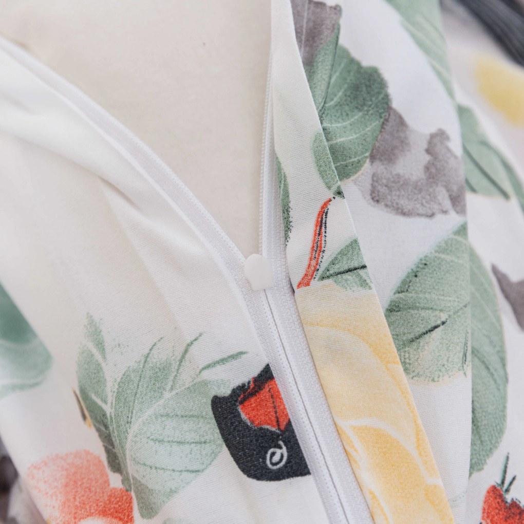 Mikroszálas ágyneműhuzat ORANGE FLOWERS fehér Ágyneműhuzat mérete: 2 db 70 x 80 cm | 160 x 200 cm