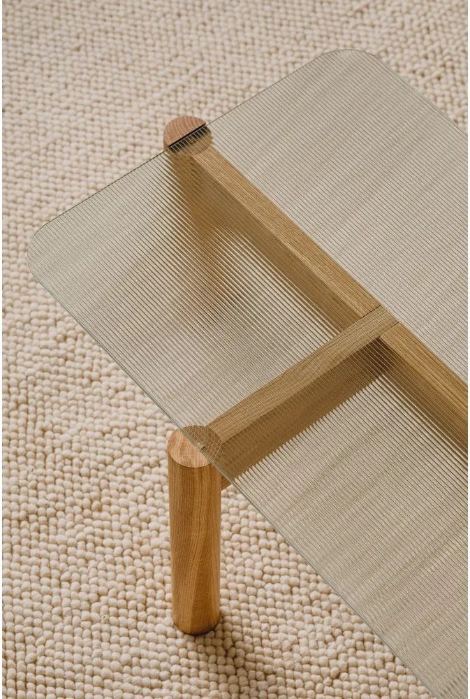 Natúr színű dohányzóasztal üveg asztallappal 55x105 cm Kob – noo.ma