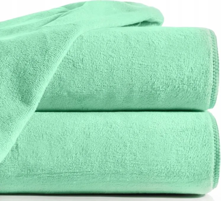 Amy Nagy Méretű Mikroszálas Fürdőlepedő 70x140 Gyorsan Száradó Túra