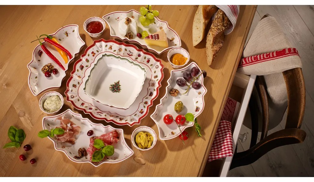 Karácsonyi szervírozó tál, Toy's Delight kollekció - Villeroy & Boch
